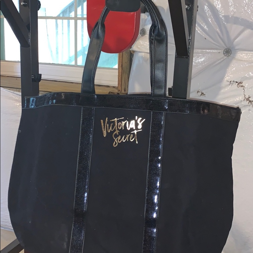 Brand new Victoria Secret tote
